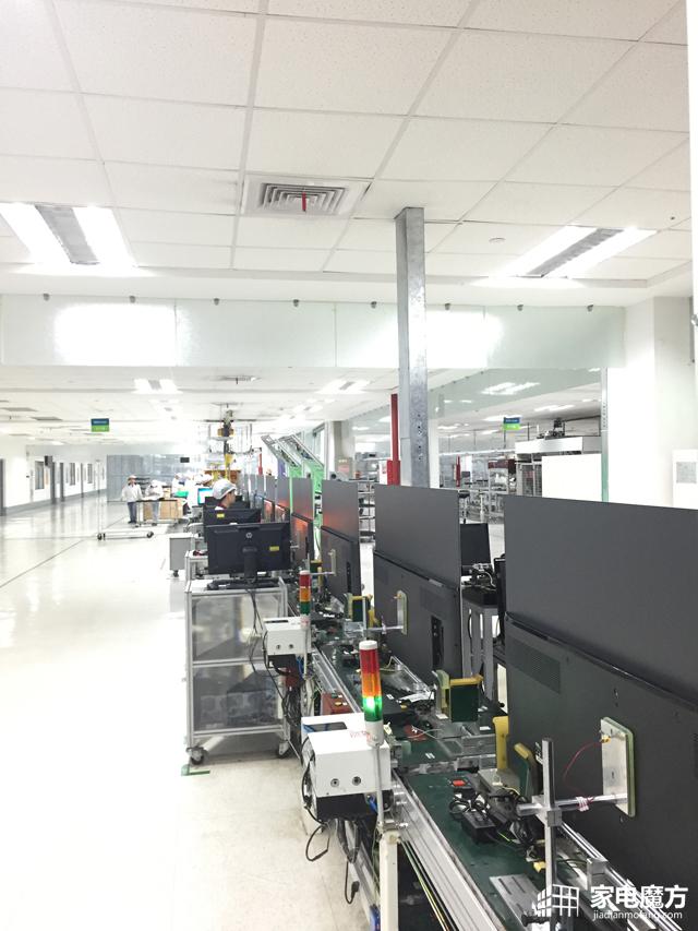 超薄的最終奧義！探訪微鯨電視“醉薄”生產(chǎn)線